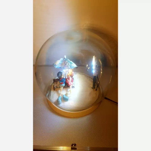 چراغ خواب شب برفی دختر پسر چتر دار بانور افکن پرنور